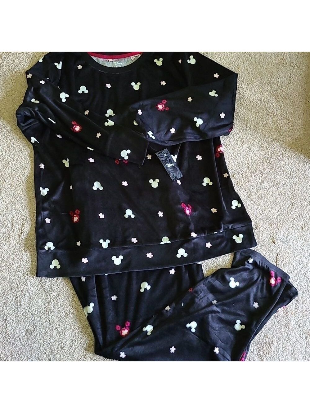 Disney Womens Pajama Set